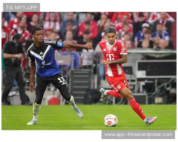 拜仁2-2战平汉堡,防线两度失误致领先优势缩水 拜仁2-2战平汉堡,防线两度失误致领先优势缩水