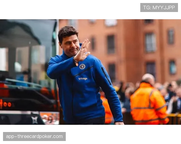 特写:切尔西半场零射正,波切蒂诺场边焦急指挥防线回撤